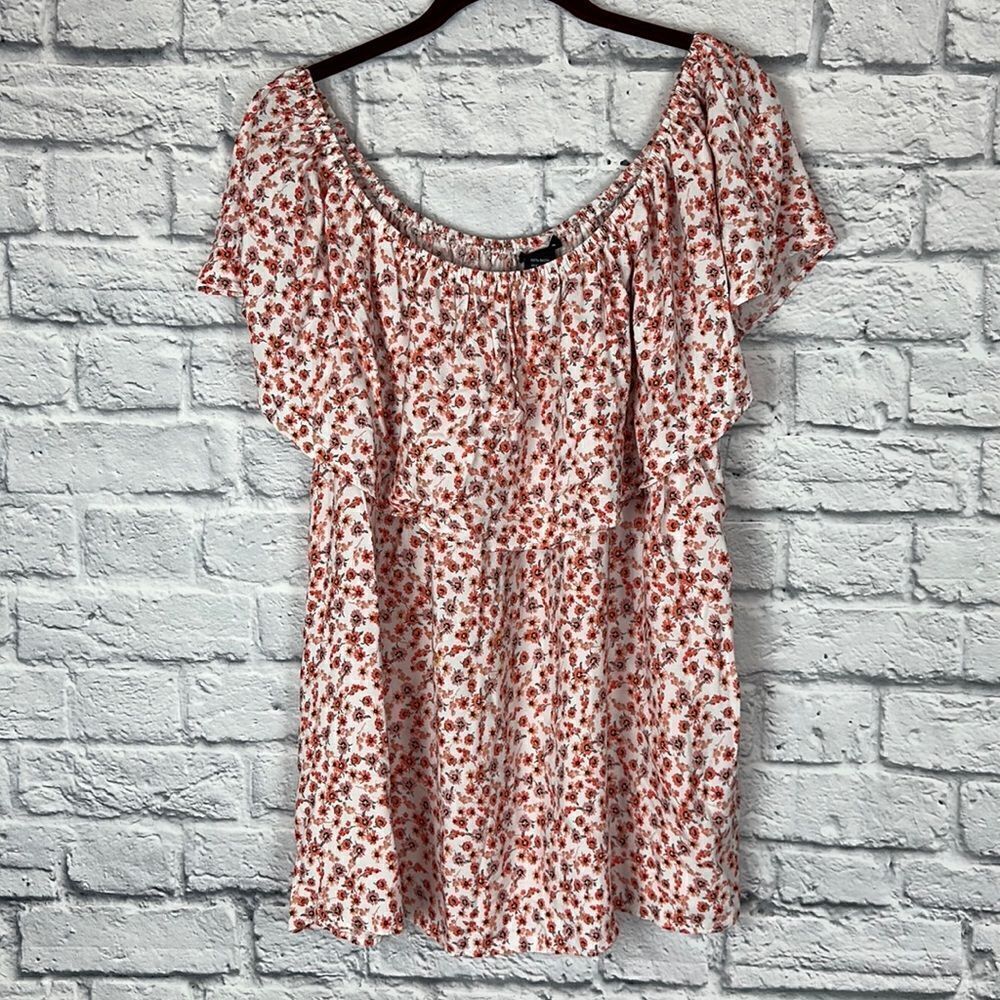 Torrid Floral Print Ruffle Top in Fields of Bloom Size 2
